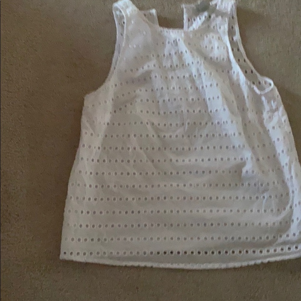 White hole tank top